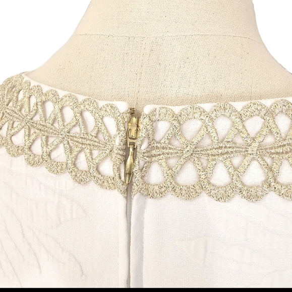 Lilly Pulitzer White and Gold Arie Stretch Short Minimal Luxury Shift Dress SZ 8 - Picture 9 of 16